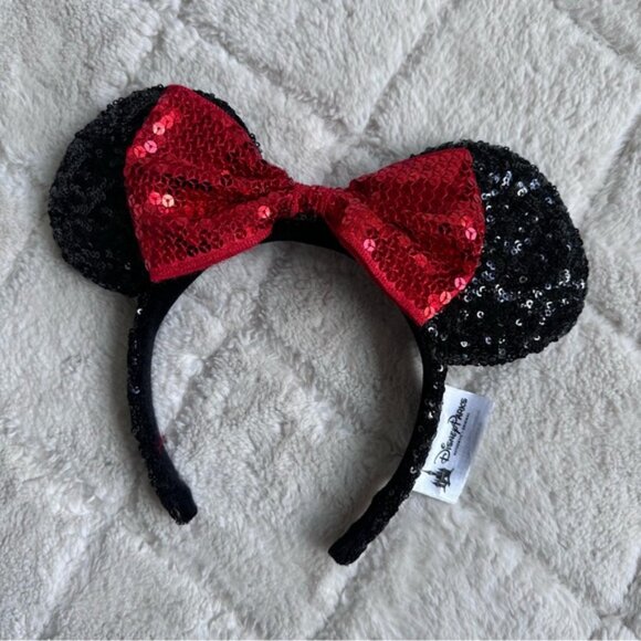 Disney Parks | Classic Black And Red Sequin Minnie Mouse Ears Headband - Picture 3 of 8